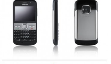 Nokia E5, in arrivo in Europa per la fine di agosto
