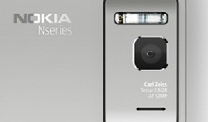 Nokia N8, lenti della fotocamera differenti da paese a paese
