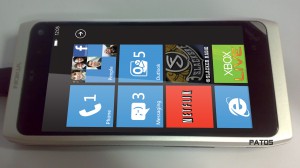Nokia N9 con Windows Phone