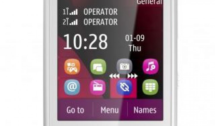 Nokia C2-03, primo Touch & Type dual SIM