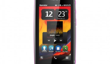 Nokia 600, lo smartphone forte e fiero