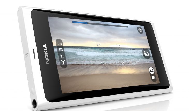Il Nokia N9 White “disponibile su richiesta” su expansys.it