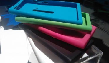 Al Nokia Lumia Event anticipata la colorazione verde e bianca per il Lumia 800?