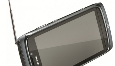 Nokia 810T, un nuovo smartphone Symbian per il mercato cinese
