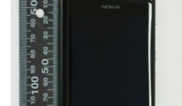 Nokia RM-819