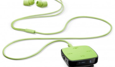 [MWC 2012] Nokia BH-221 Headset, gli auricolari con display OLED e radio FM integrata
