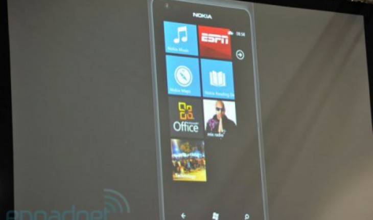 [MWC 2012] Nokia Lumia 900, confermata la vendita globale