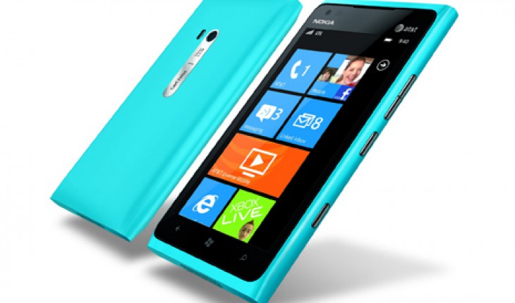 Nokia Lumia 900 At&t, il baco della connessione di rete sarà risolto con un update o la sostituzione del device
