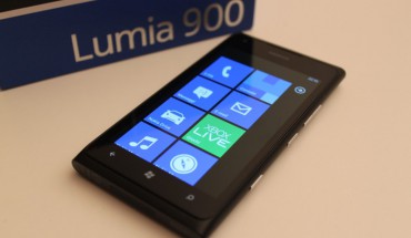 Nokia Lumia 900, disponibile al download il firmware update 2175.2503.8779.12301