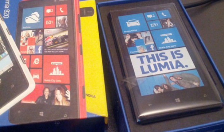 Nokia Lumia 820: presto la nostra mega video recensione, inviateci domande e richieste di test da eseguire