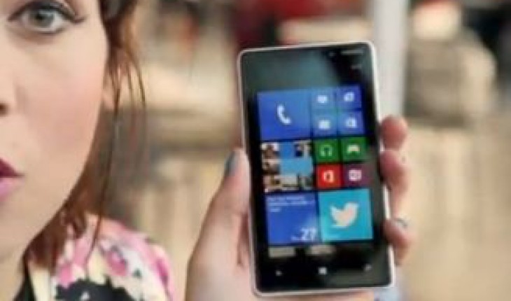 Nokia pubblica una nuova serie di spot pubblicitari dedicati ai nuovi Lumia 920 e 820