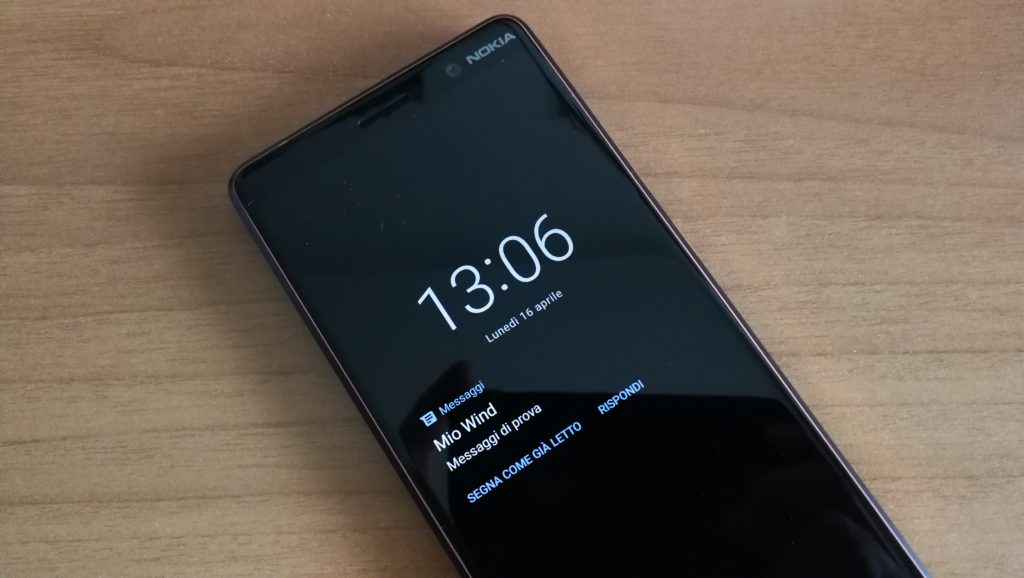 Nokia 7 Plus (Ambient Display)