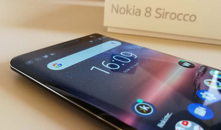 Offerta Amazon: Nokia 8 Sirocco a soli 375 Euro (+ 10 Euro di spese di spedizione)