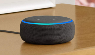 Offerta Amazon: altoparlante Echo Dot con assistente Alexa integrato a soli 34,99 Euro