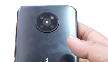 Foto e indiscrezioni su un inedito smartphone Nokia con fotocamera a 4 sensori